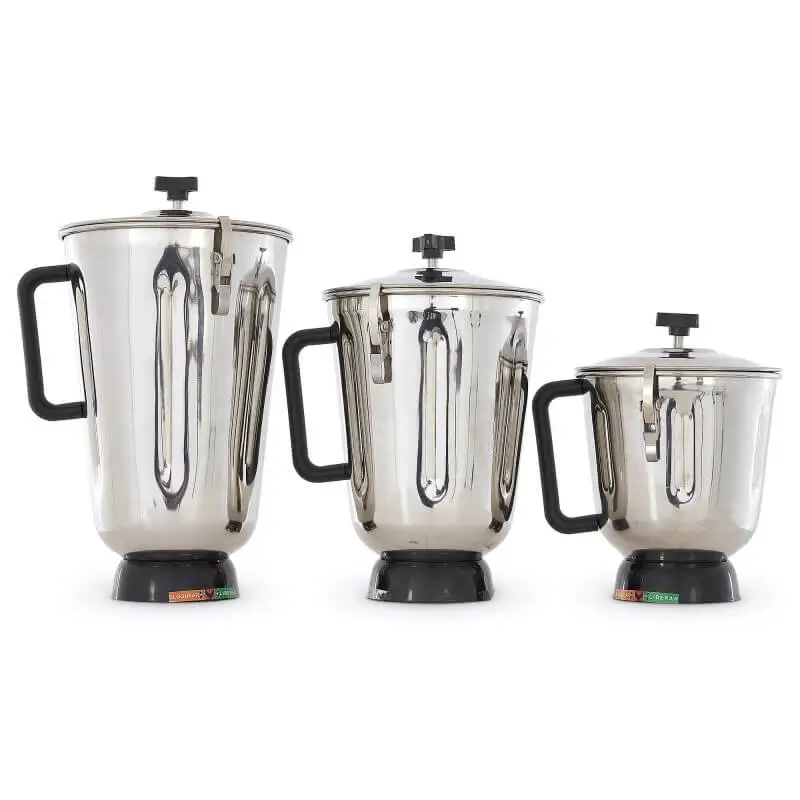 Licuadora Torrey LM-357 para preparar bebidas y alimentos en cafeterías